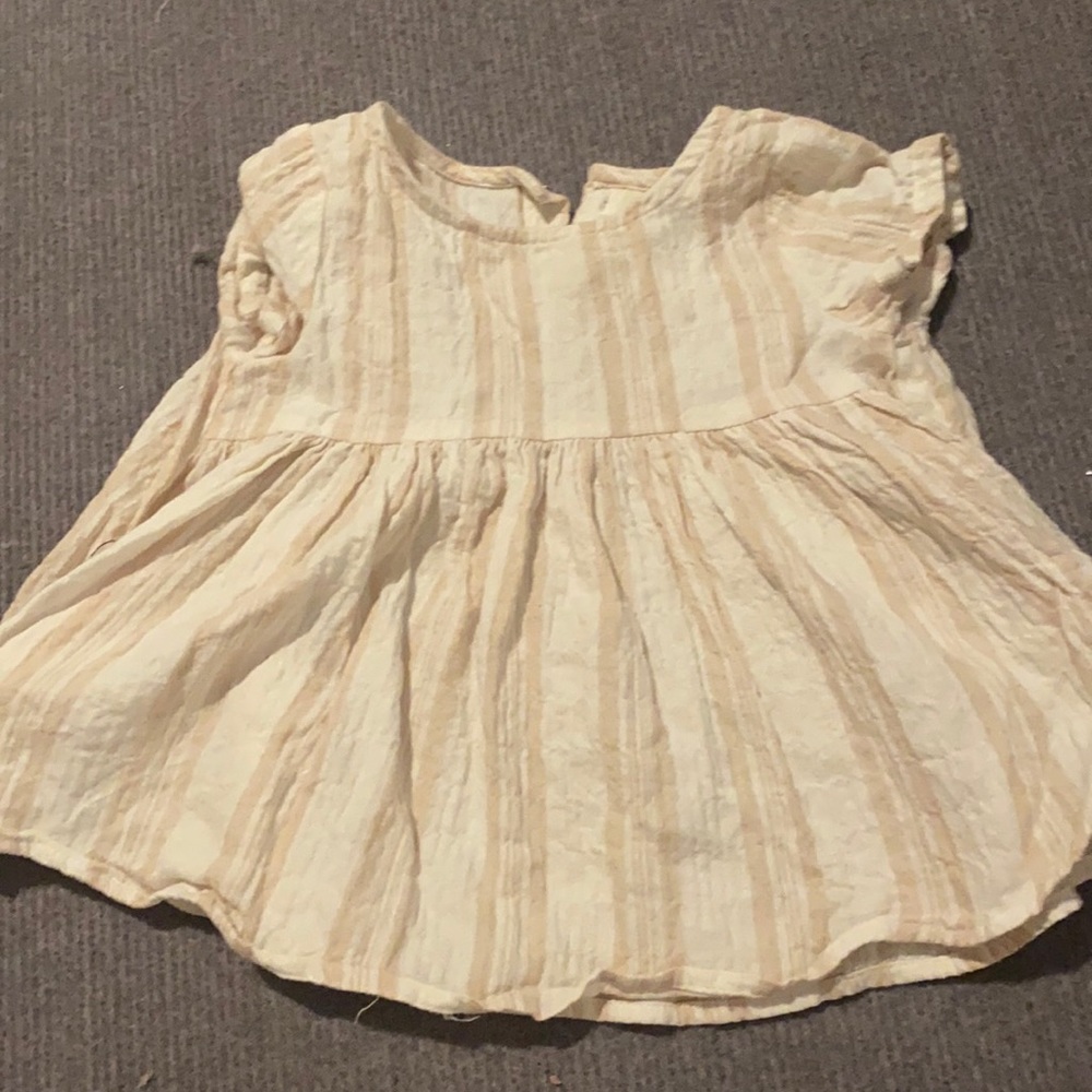 Cream. 18-24M.